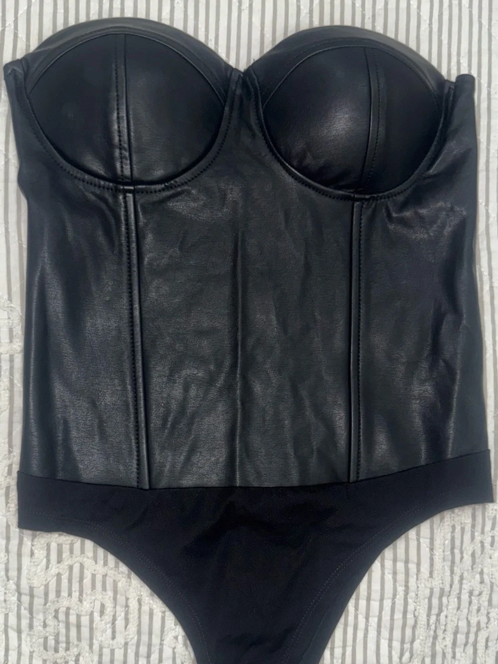 AQUA Black Faux Leather Strapless Bustier Bodysuit